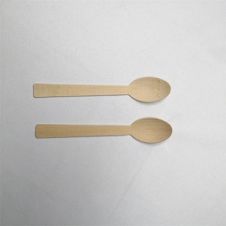 cutlery set flatware