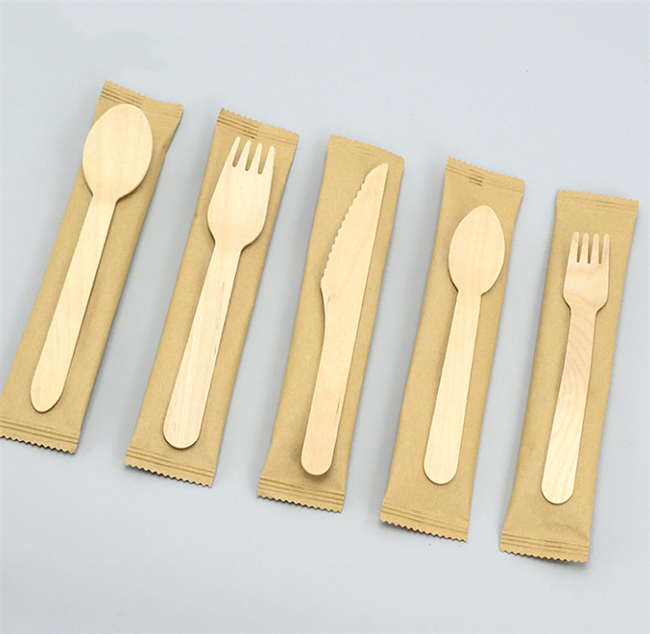 disposable wooden eating utensils